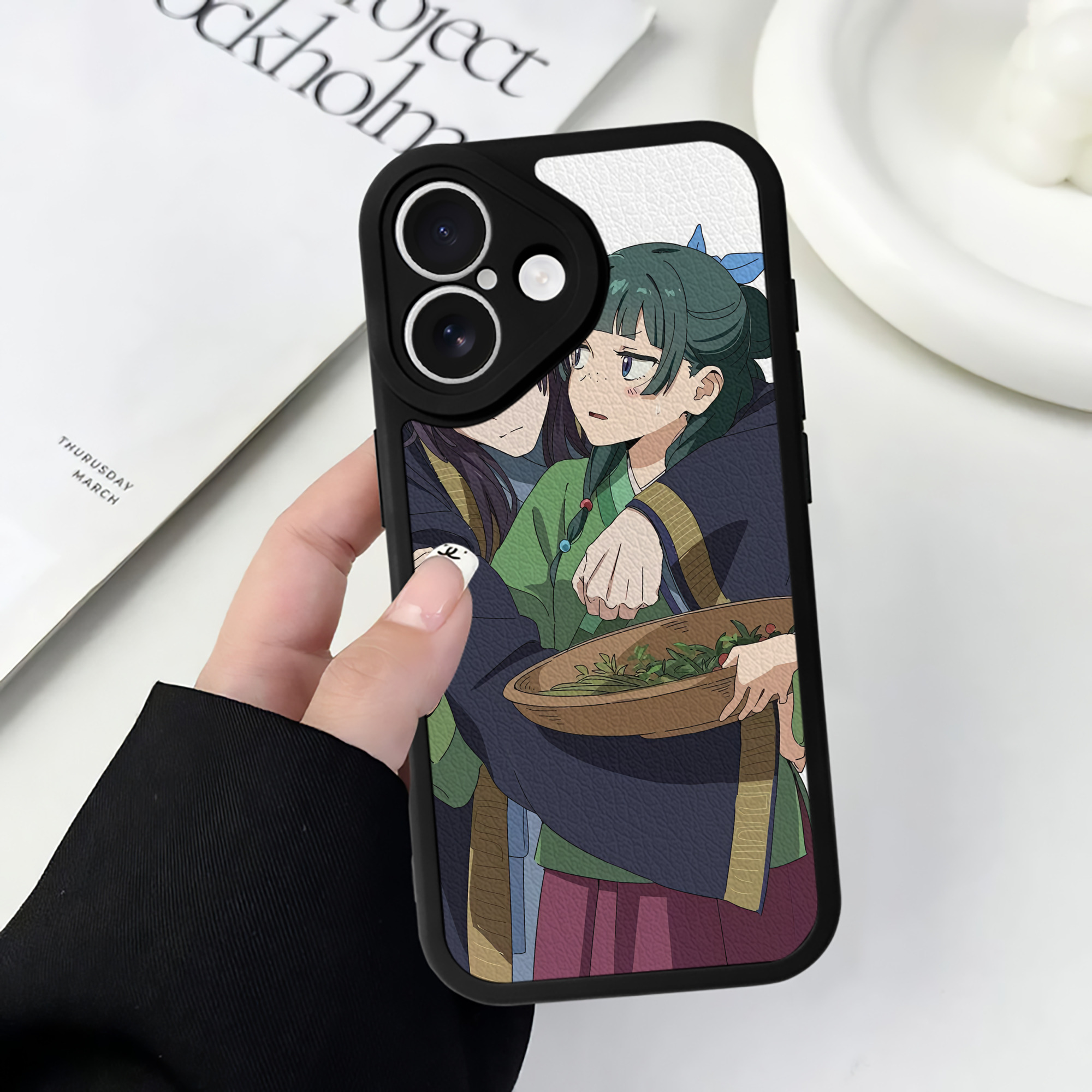 薬屋のひとりごと The Apothecary Diaries 【iPhone 16シリーズ対応】シリコンスマホケース（レザー調） 材質：シリコン